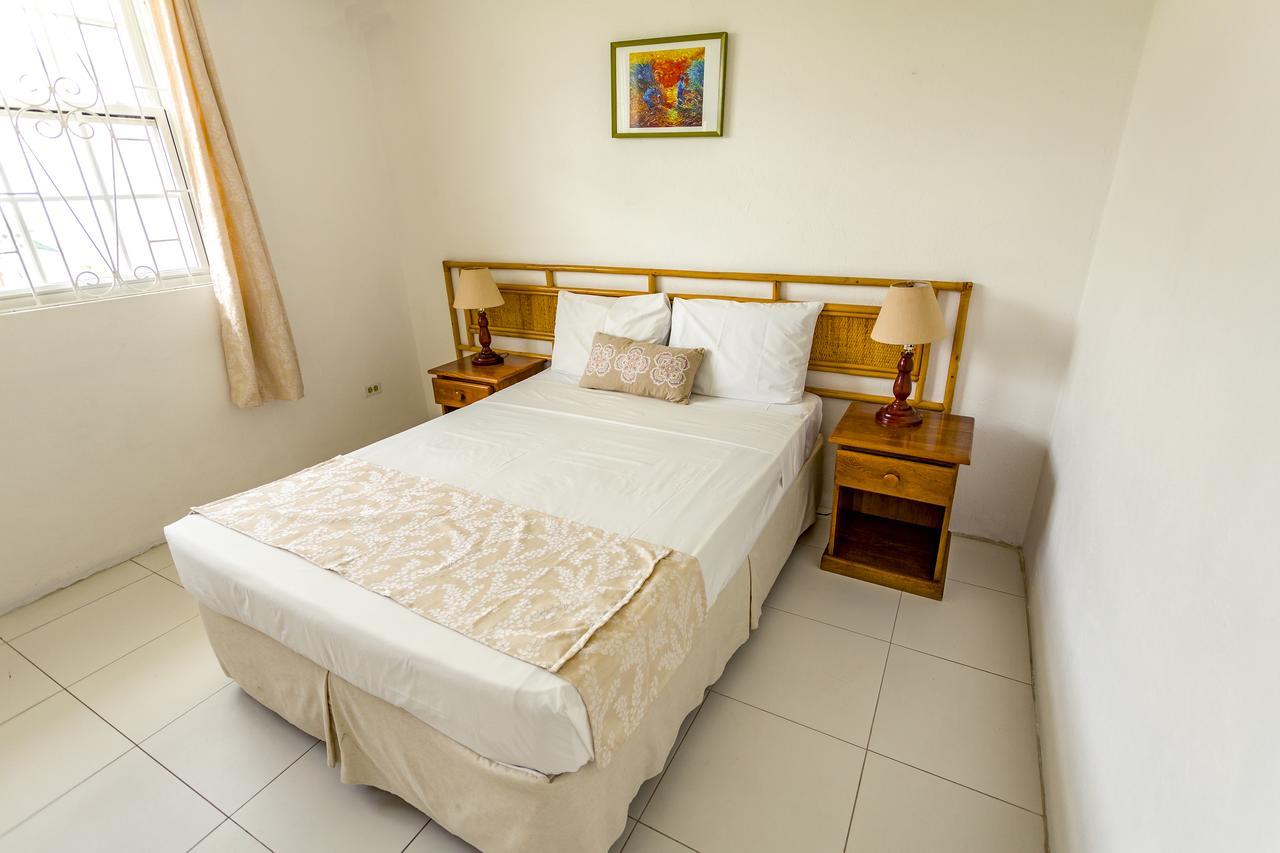 Adulo Apartments بريدج تاون المظهر الخارجي الصورة