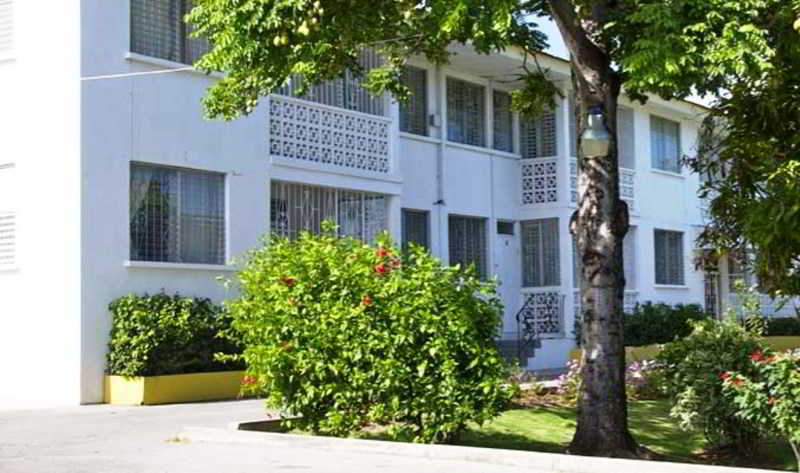 Adulo Apartments بريدج تاون المظهر الخارجي الصورة